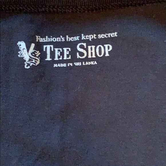 Victoria’s Secret 3/4 sleeve tee - Picture 2 of 4